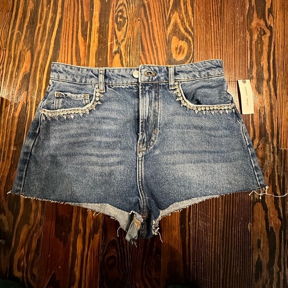 Anthropologie NWT piclo Jean embellished shorts - Picture 2 of 7